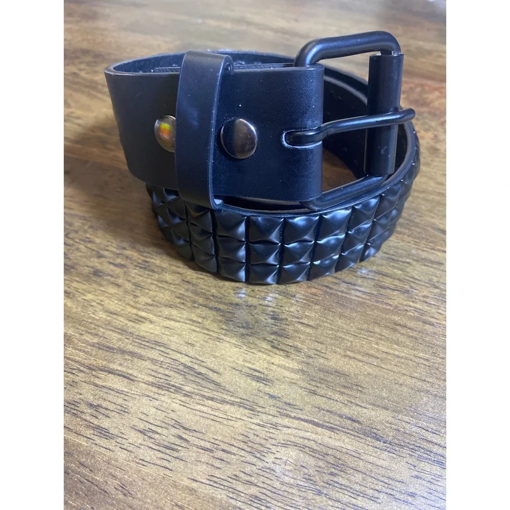 Black Pyramid Stud Belt Triple Row Punk Goth Emo Bonded Leather Size S 28-30